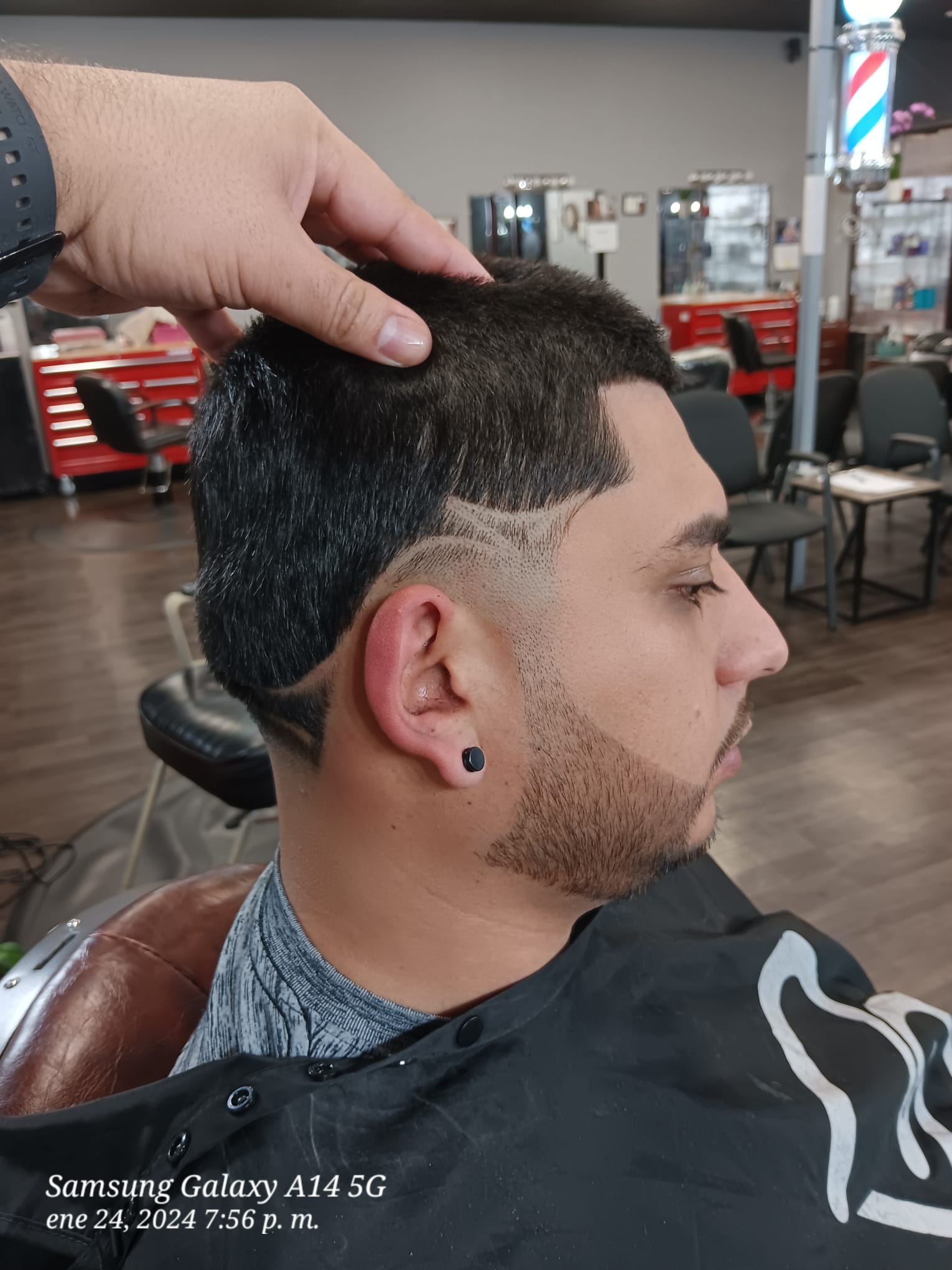 STAR BARBER SHOP Image